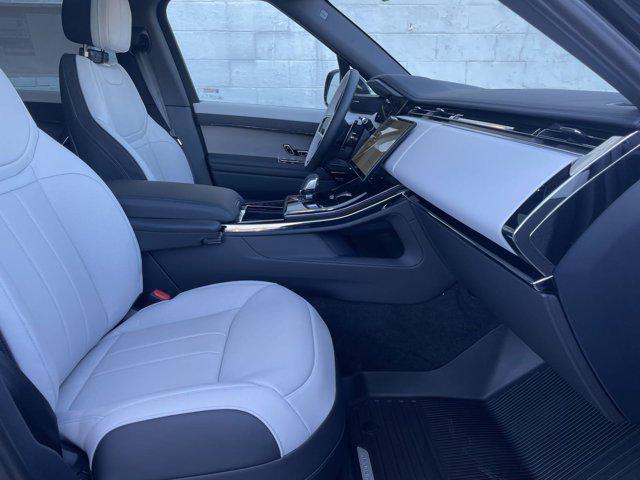 new 2025 Land Rover Range Rover Sport car, priced at $96,305
