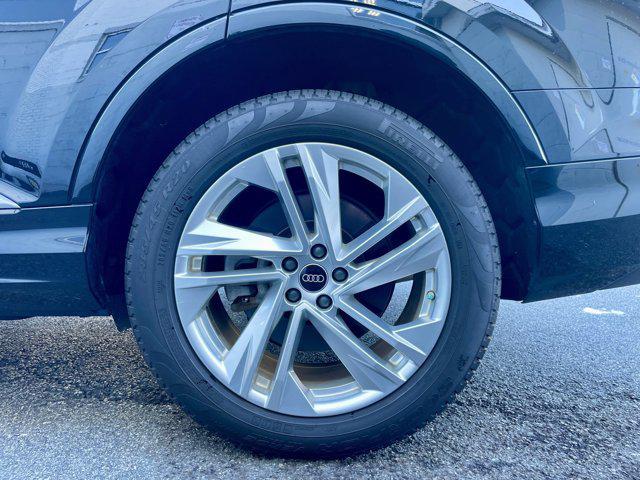 used 2022 Audi Q7 car, priced at $37,129