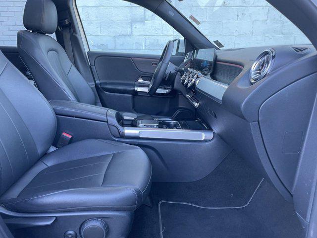 used 2022 Mercedes-Benz GLB 250 car, priced at $29,995