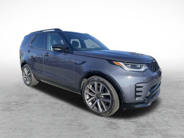 new 2024 Land Rover Discovery car, priced at $71,208