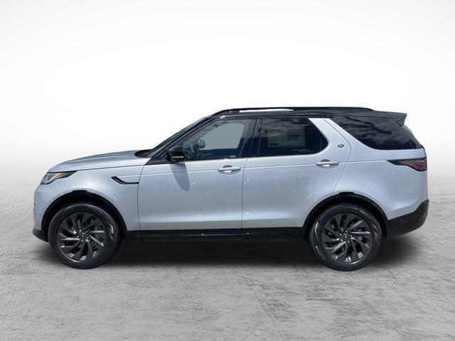 new 2024 Land Rover Discovery car, priced at $69,708