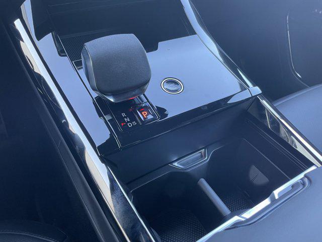 new 2025 Land Rover Range Rover Sport car, priced at $101,980