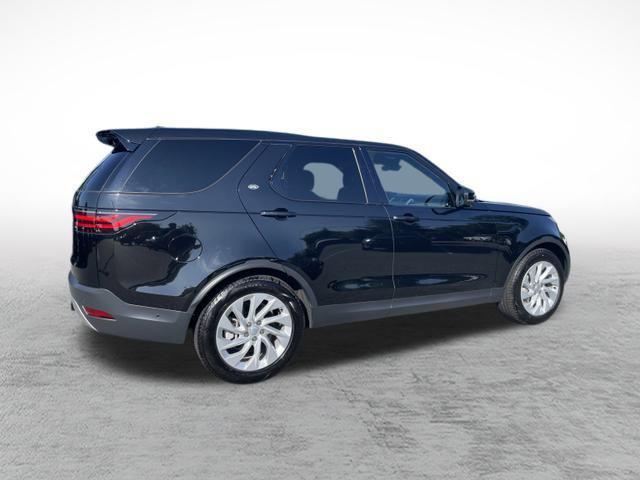 new 2025 Land Rover Discovery car, priced at $57,990