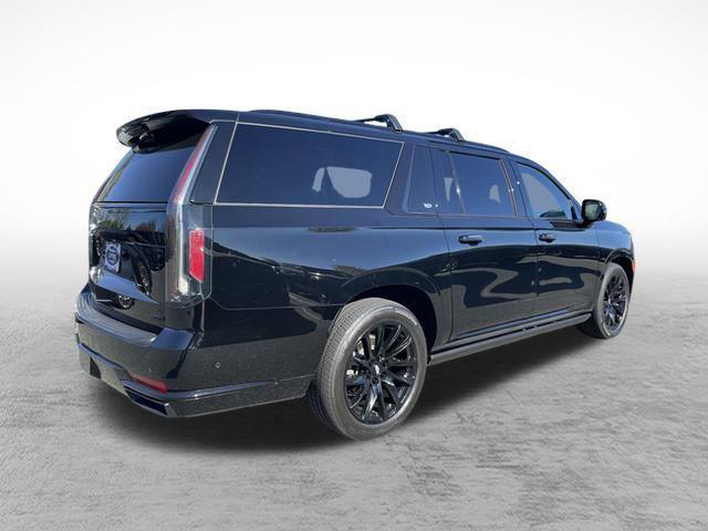 used 2022 Cadillac Escalade ESV car, priced at $78,995