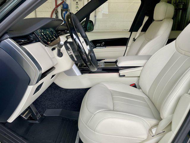 new 2025 Land Rover Range Rover car, priced at $139,565