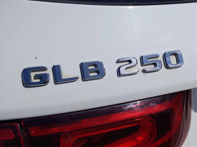 used 2021 Mercedes-Benz GLB 250 car, priced at $24,695