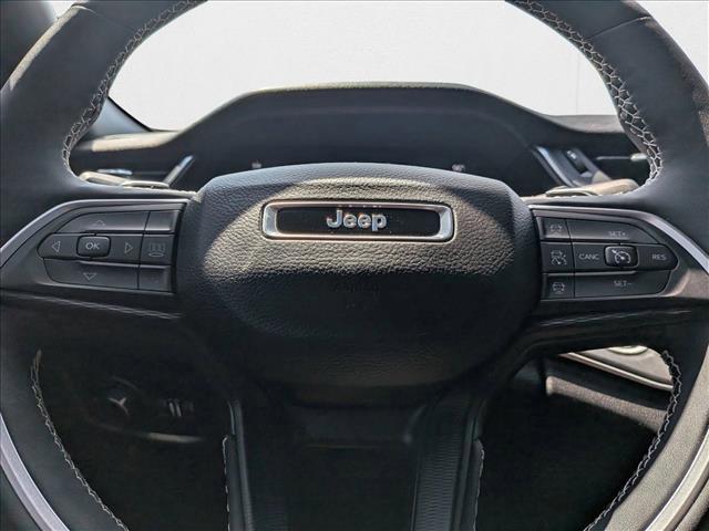 used 2024 Jeep Grand Cherokee car, priced at $31,398