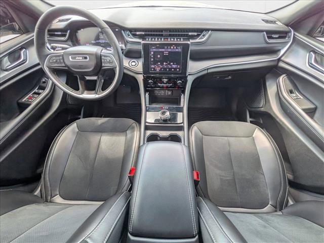 used 2024 Jeep Grand Cherokee car, priced at $31,398