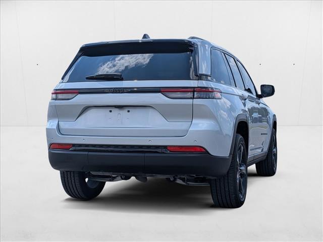 used 2024 Jeep Grand Cherokee car, priced at $31,398