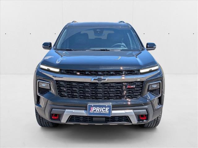 used 2025 Chevrolet Traverse car, priced at $48,498