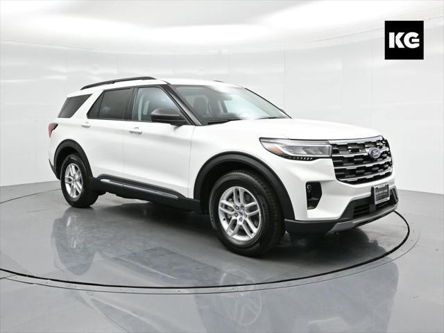 new 2025 Ford Explorer car, priced at $41,618