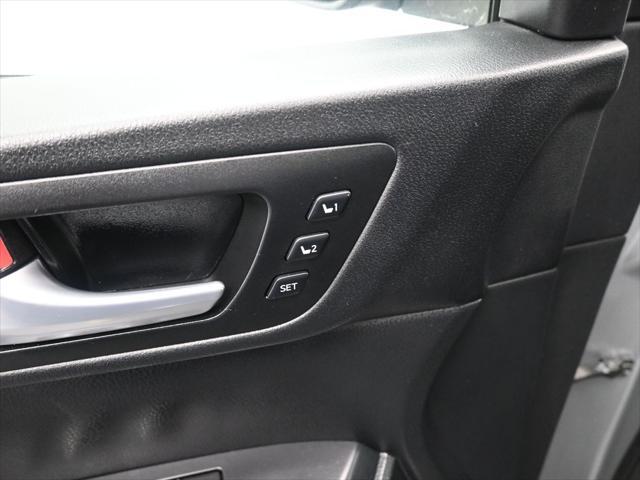 used 2017 Toyota Highlander car, priced at $27,500