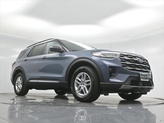 new 2025 Ford Explorer car, priced at $45,305