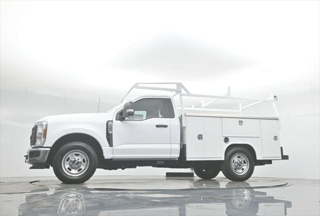 new 2024 Ford F-350 car, priced at $53,150
