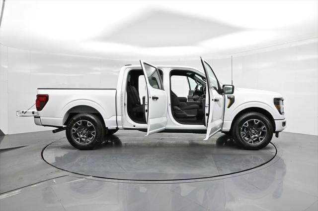 new 2025 Ford F-150 car, priced at $43,182