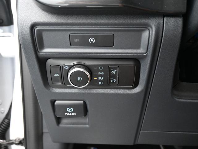 new 2025 Ford F-150 car, priced at $43,182