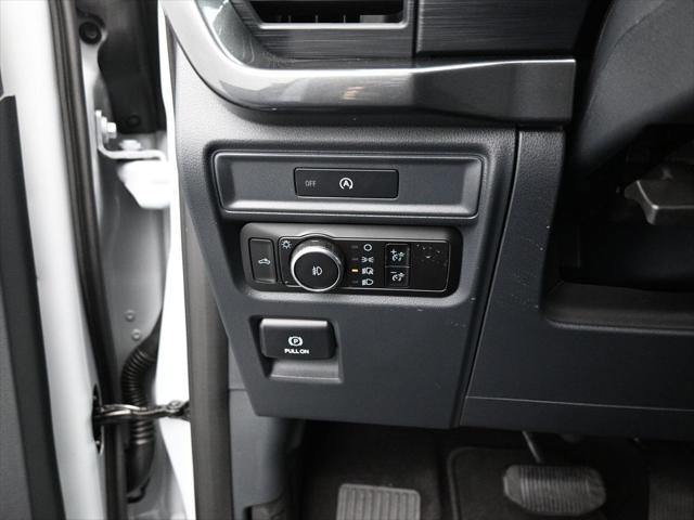 new 2025 Ford F-150 car, priced at $52,089
