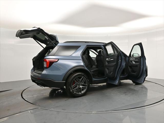 new 2025 Ford Explorer car, priced at $57,599