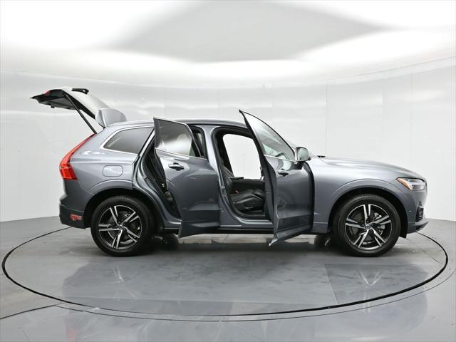 used 2018 Volvo XC60 Recharge Plug-In Hybrid car, priced at $29,500