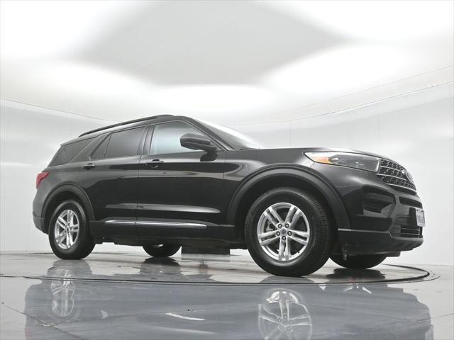 used 2022 Ford Explorer car, priced at $25,000
