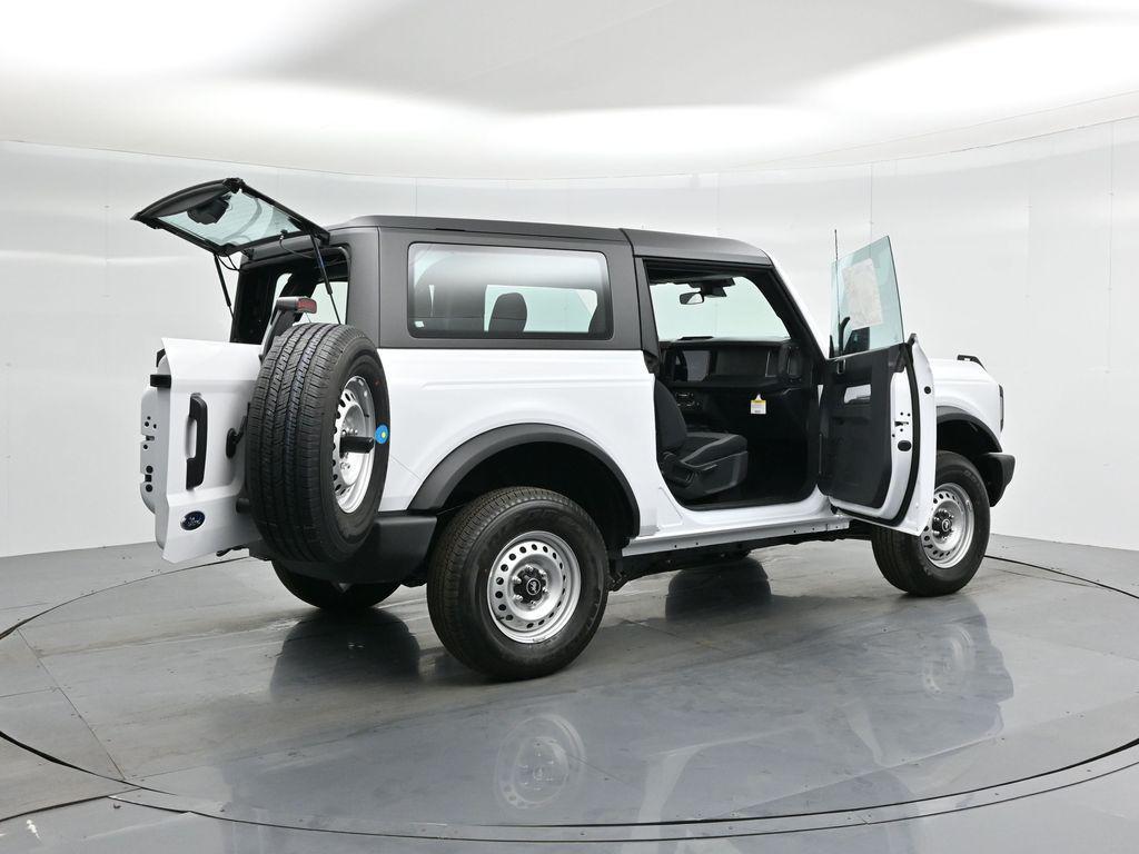 new 2025 Ford Bronco car, priced at $41,785