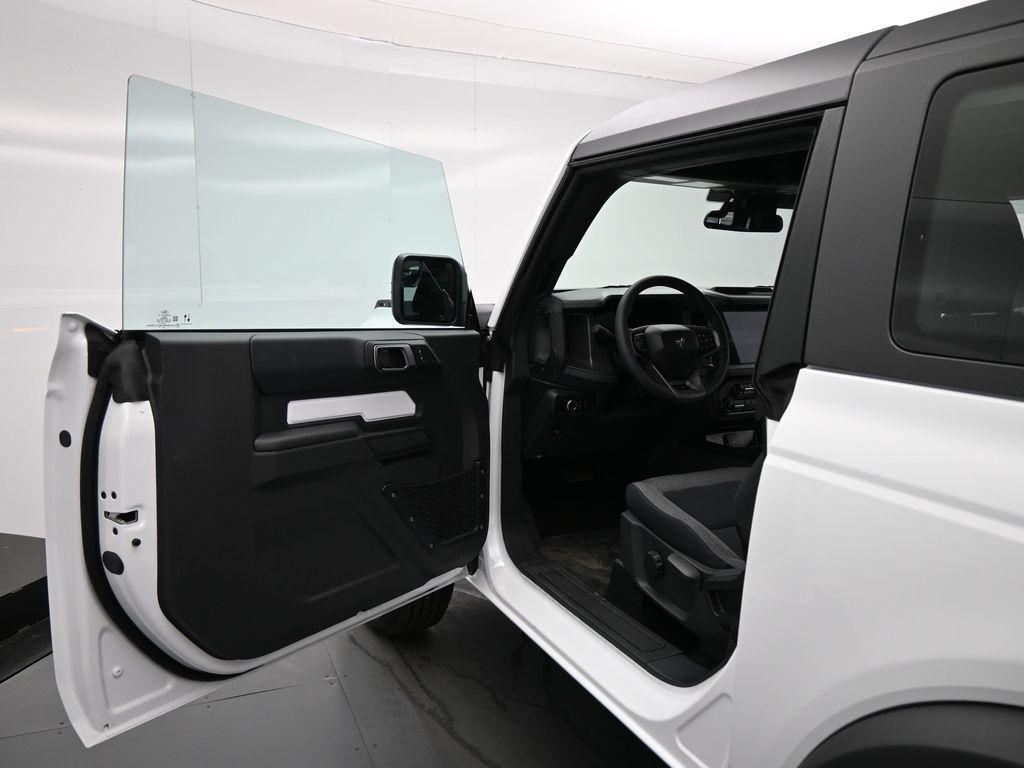 new 2025 Ford Bronco car, priced at $41,785