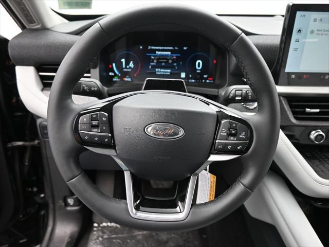 new 2025 Ford Explorer car, priced at $55,961
