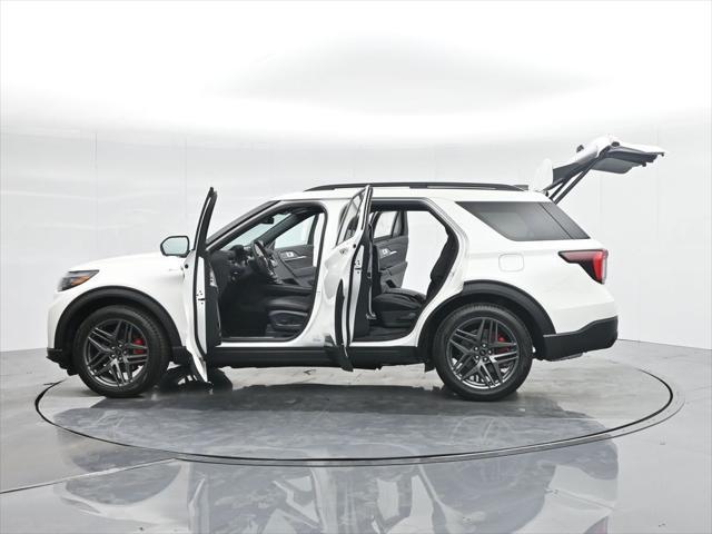 new 2025 Ford Explorer car, priced at $53,840