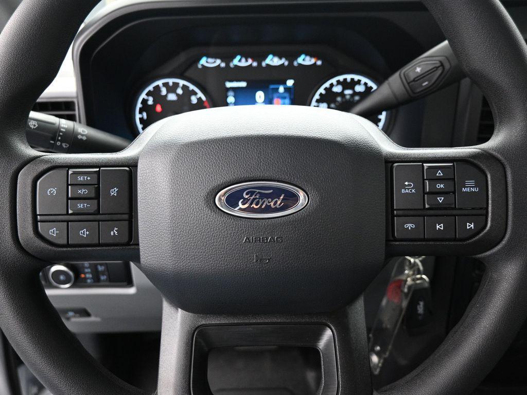 new 2024 Ford F-350 car, priced at $39,279