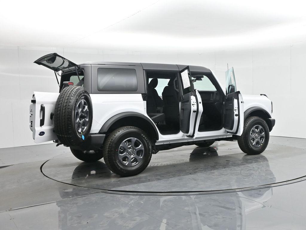 new 2025 Ford Bronco car, priced at $46,095