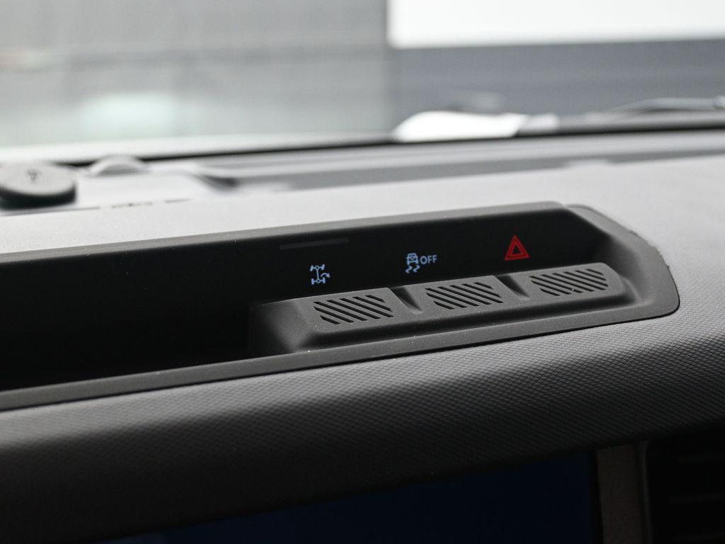 new 2025 Ford Bronco car, priced at $46,095