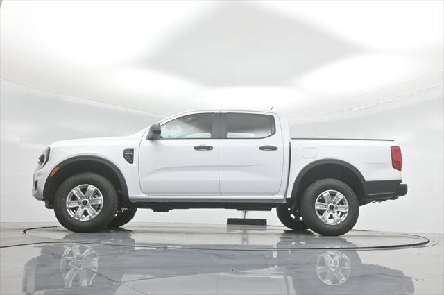 new 2025 Ford Ranger car, priced at $33,820