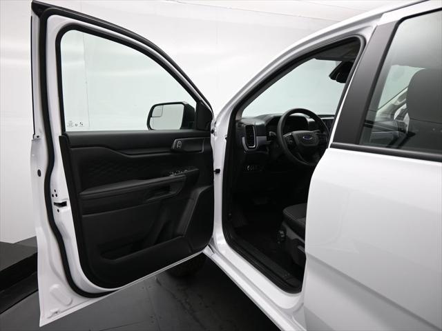 new 2025 Ford Ranger car, priced at $33,820