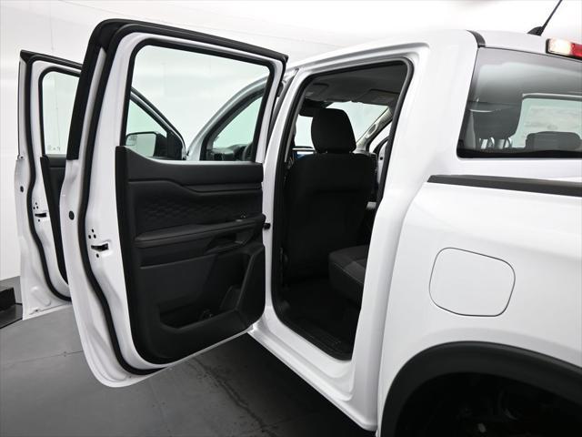 new 2025 Ford Ranger car, priced at $33,820