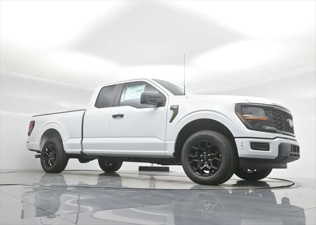 new 2025 Ford F-150 car, priced at $39,720