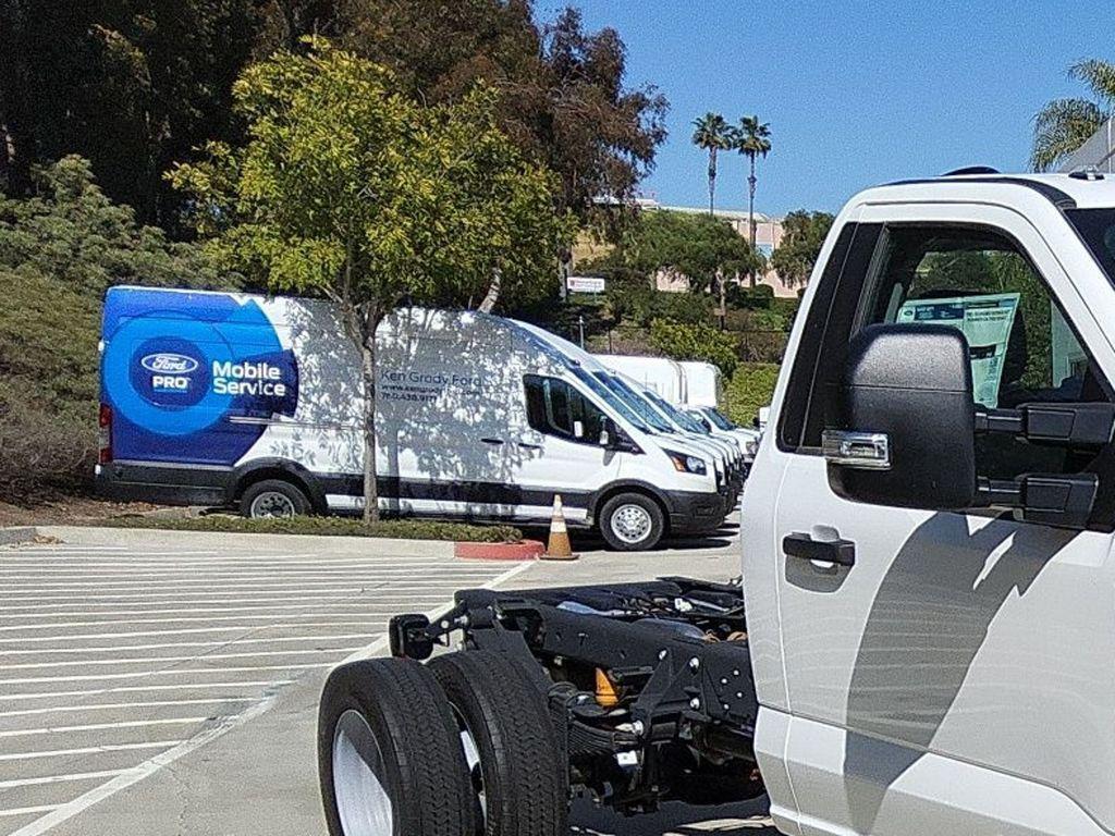 new 2024 Ford F-450 car, priced at $59,580