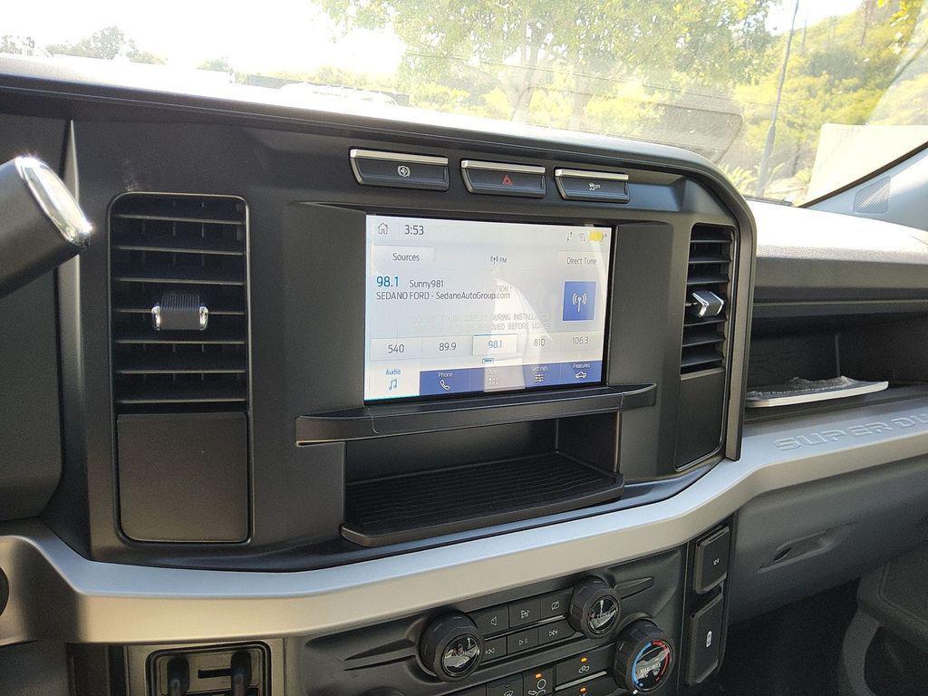 new 2024 Ford F-450 car, priced at $59,580