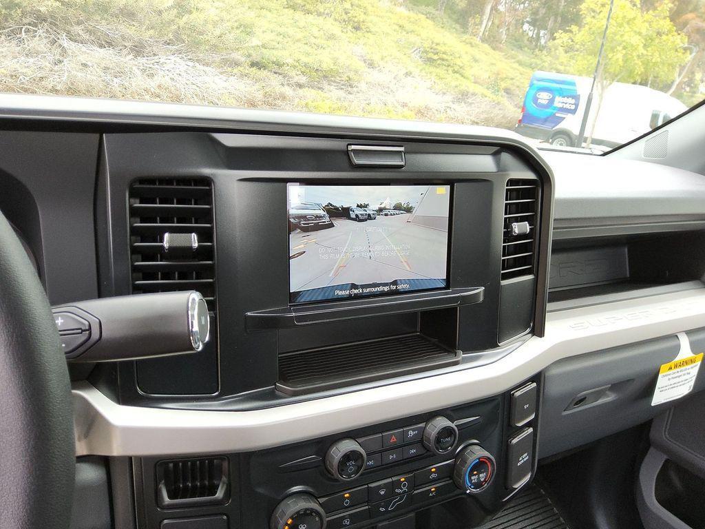 new 2025 Ford F-250 car, priced at $56,245