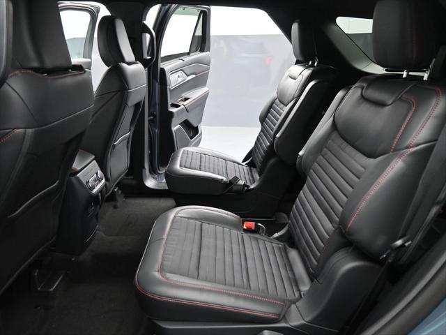 new 2025 Ford Explorer car, priced at $47,214
