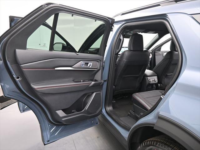 new 2025 Ford Explorer car, priced at $47,214