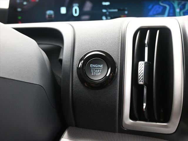 new 2025 Ford Expedition car, priced at $64,490