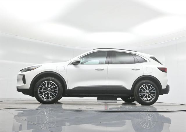 new 2025 Ford Escape PHEV car, priced at $38,333