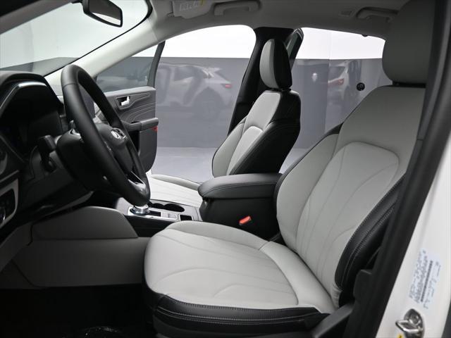new 2025 Ford Escape PHEV car, priced at $38,333