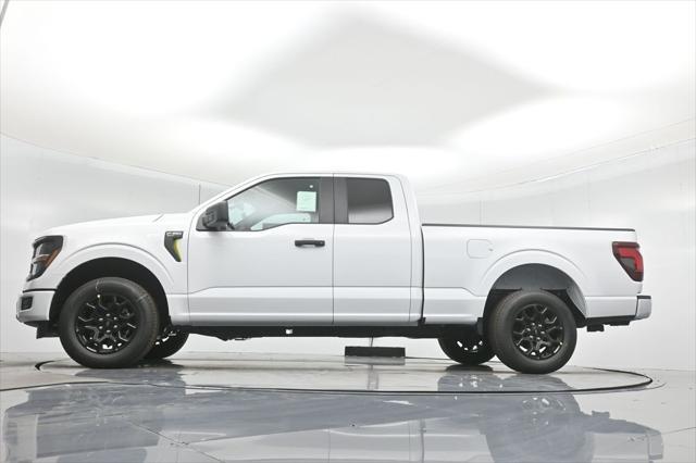 new 2025 Ford F-150 car, priced at $39,720