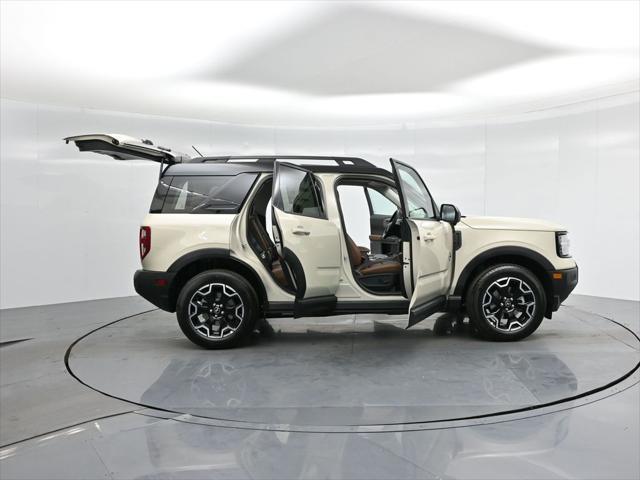 new 2025 Ford Bronco Sport car, priced at $38,939