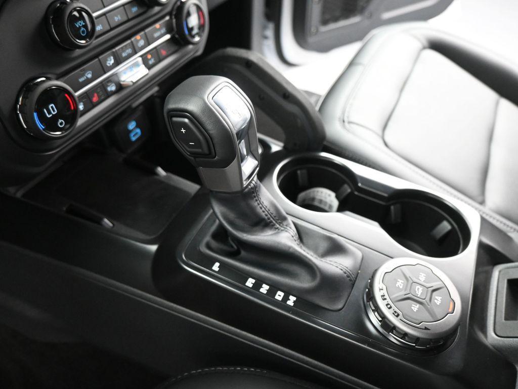new 2025 Ford Bronco car, priced at $68,535