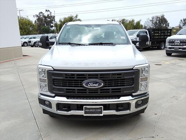 new 2025 Ford F-250 car, priced at $47,895