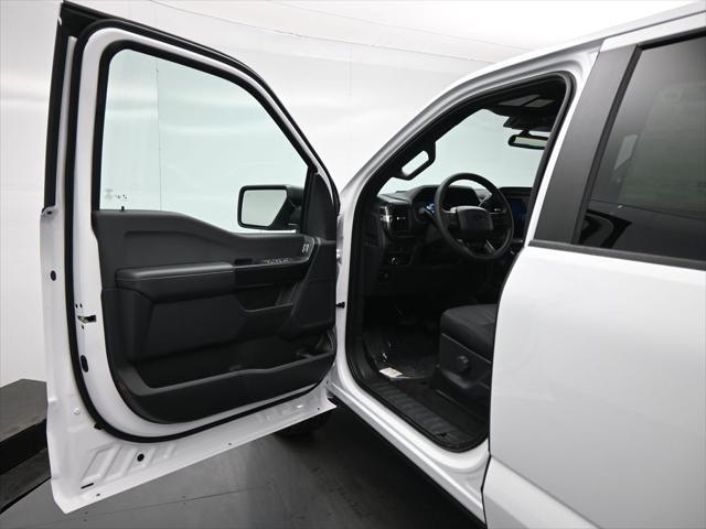 new 2025 Ford F-150 car, priced at $48,367
