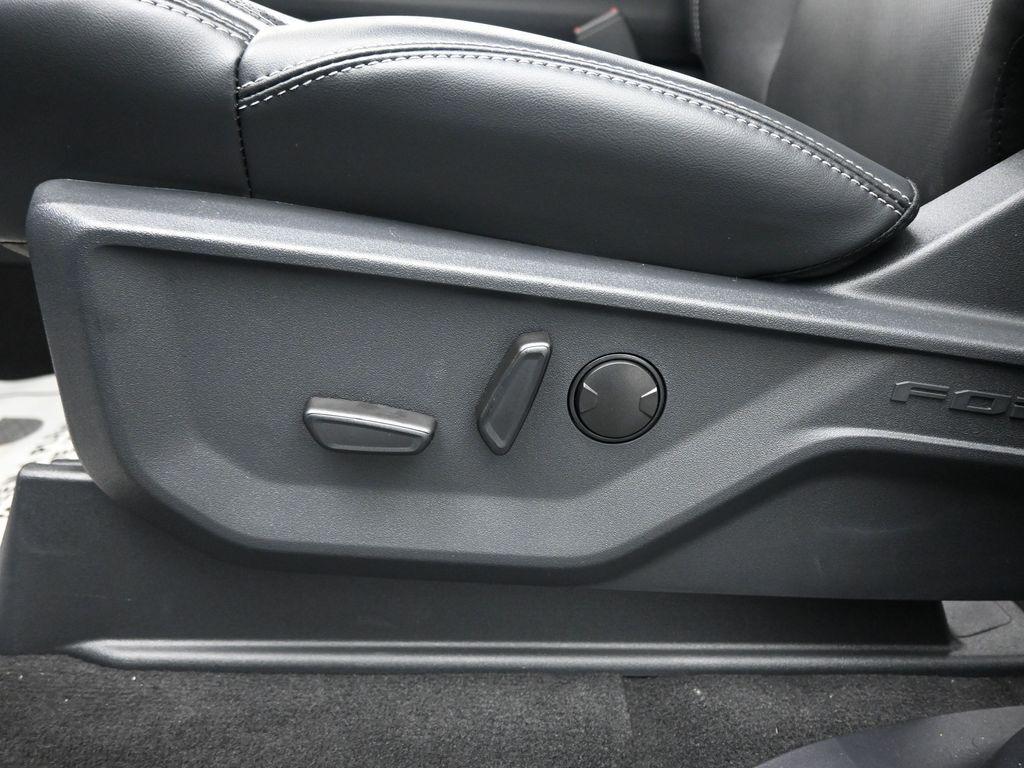 new 2025 Ford Expedition car, priced at $82,365