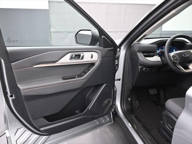 new 2025 Ford Explorer car, priced at $38,605